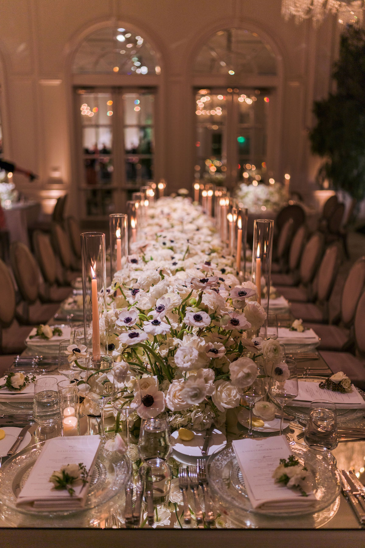 table décor Rosewood Miramar Hotel wedding