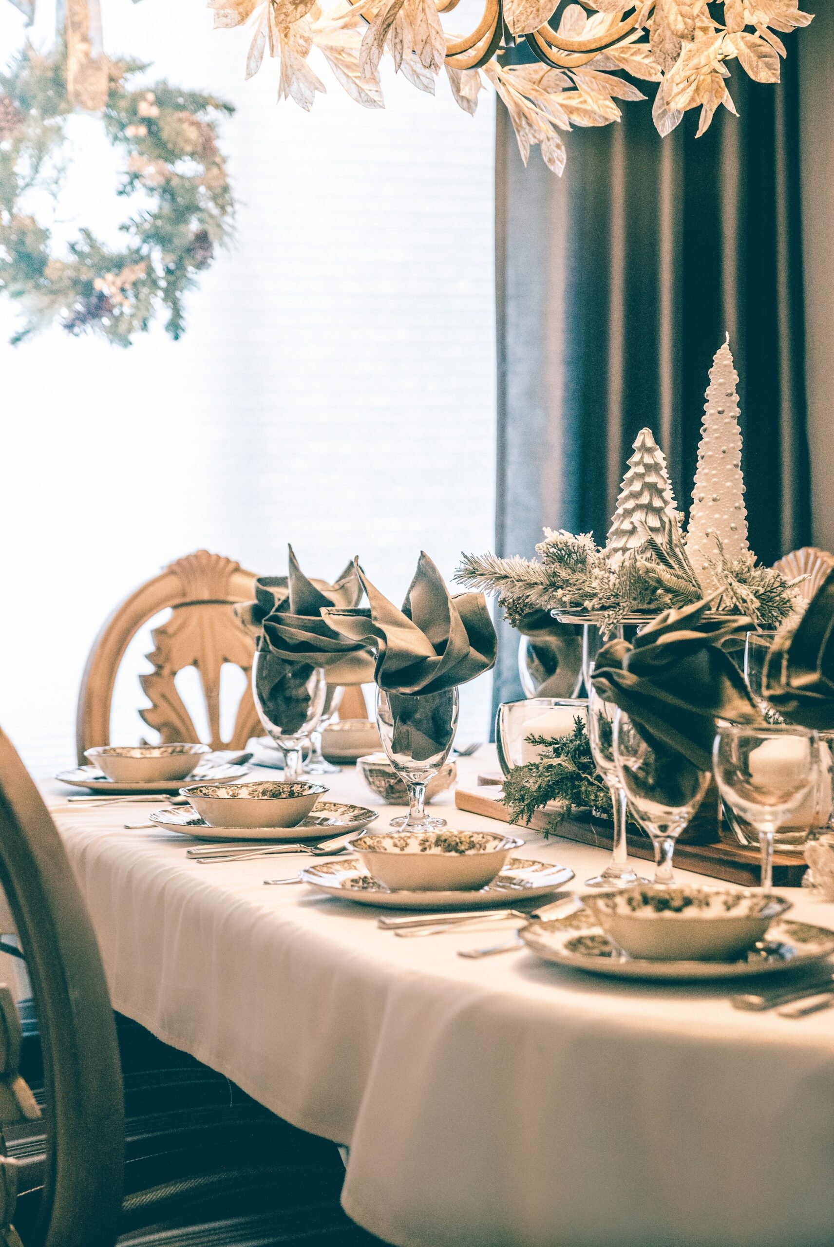 3 Ways to Set Your Holiday Table